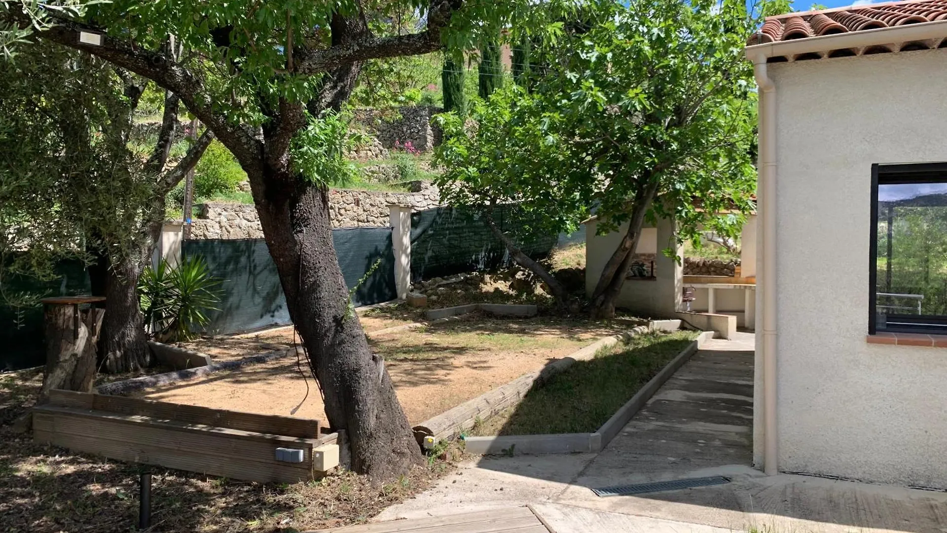 Vila Lei Bancaou Roquevaire